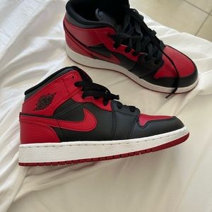 Jordan 1 High 'Bred'